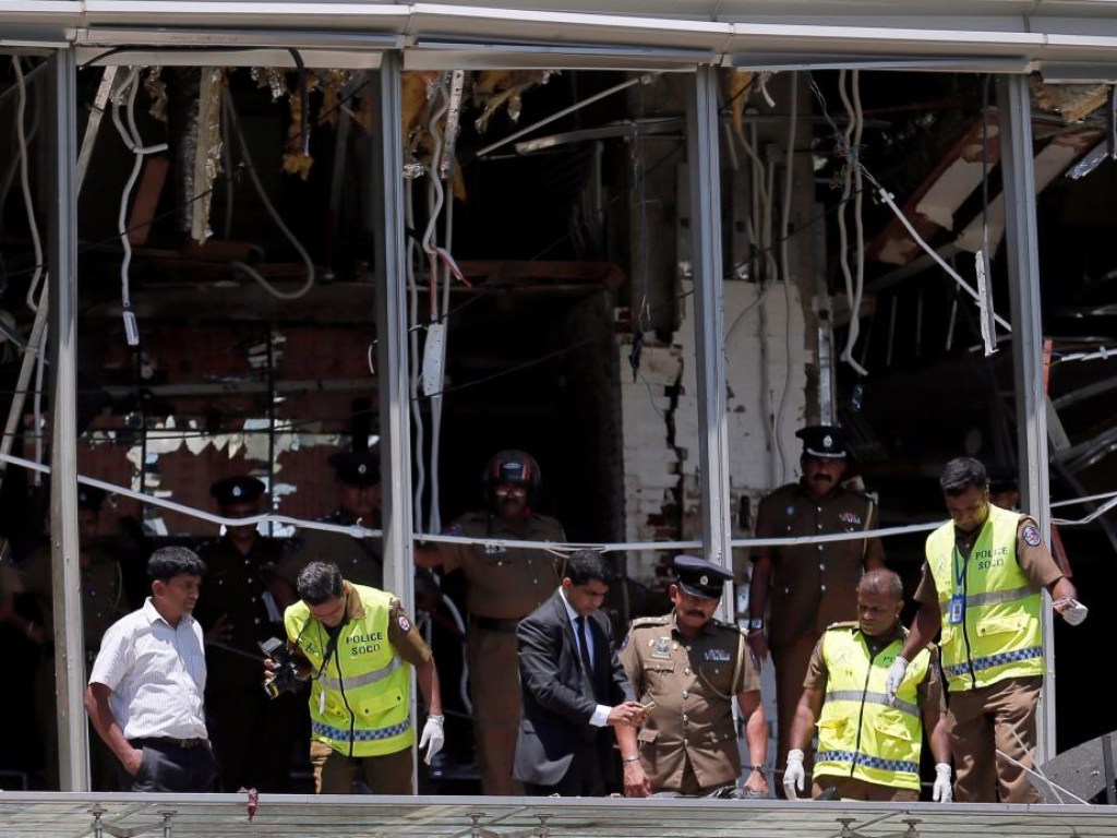 Число жертв теракта на Шри-Ланке достигло 290 человек