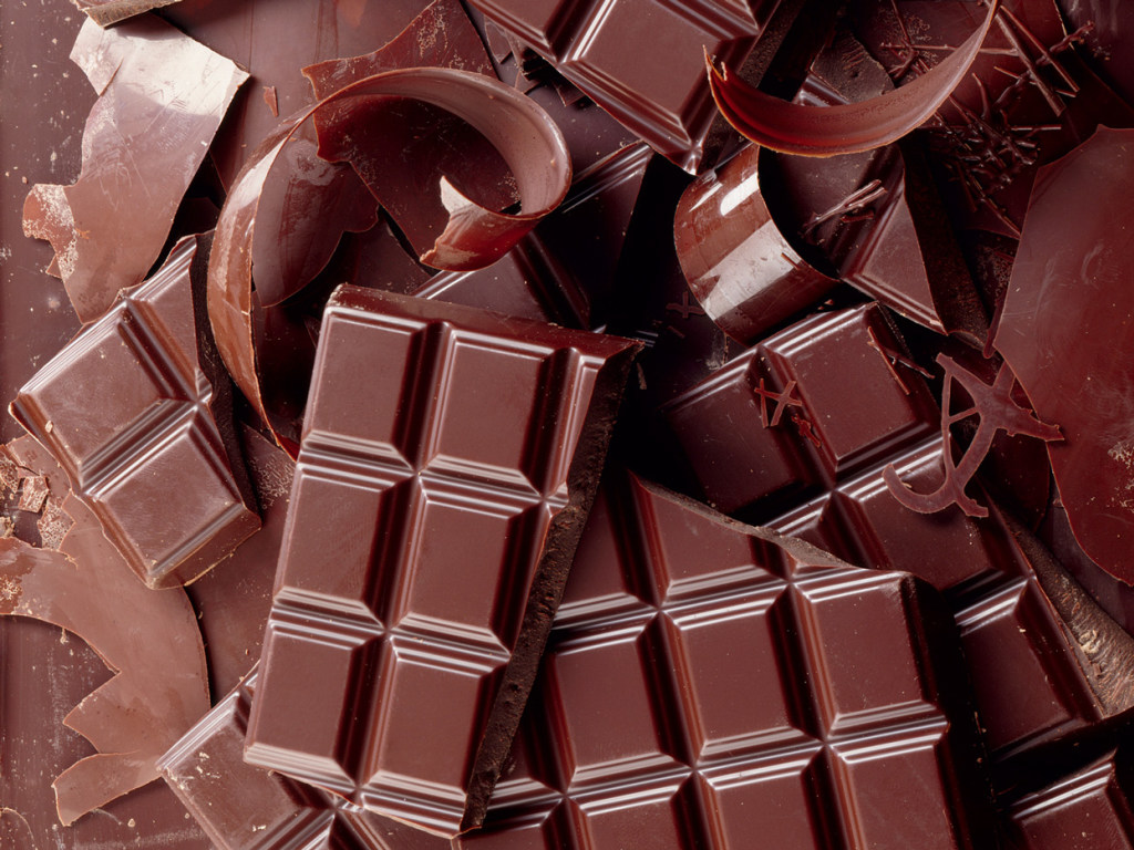 Ученые сообщили, для кого полезен шоколад