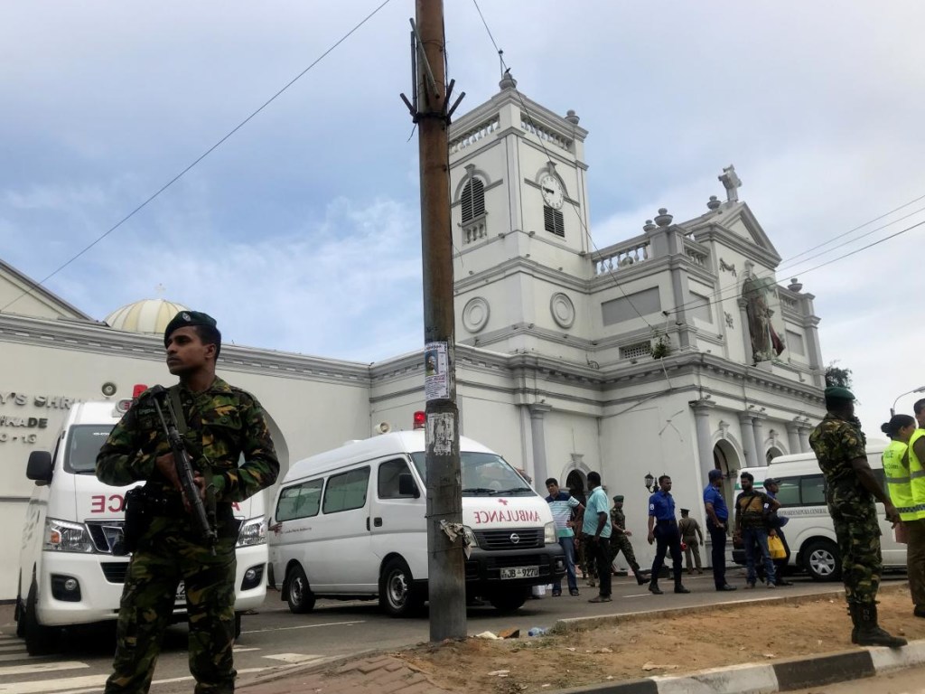 Ад в раю: кто стоит за трагедией в Шри-Ланке?