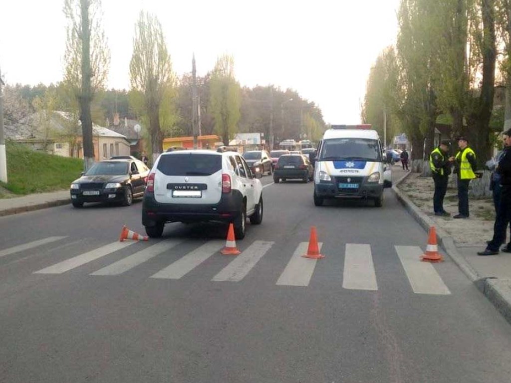 В Харькове сбили девушку возле  пешеходного перехода (ФОТО)