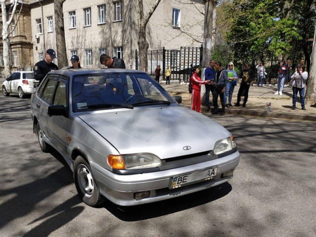 В Николаеве водитель ВАЗ сбил 9-летнюю девочку (ФОТО)