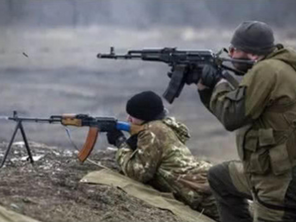 На Донбассе были ранены два бойца ВСУ