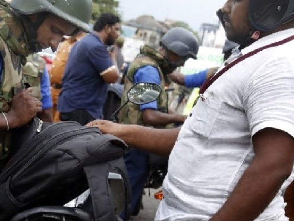Власти Шри-Ланки сообщили об уменьшении количества жертв терактов