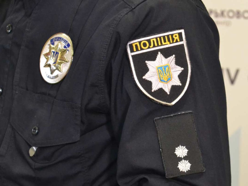 Пьяный житель Донецкой области домогался 15-летней падчерицы