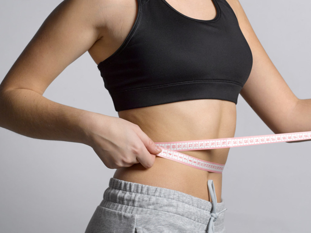 Ученые перечислили утренние привычки, мешающие похудеть