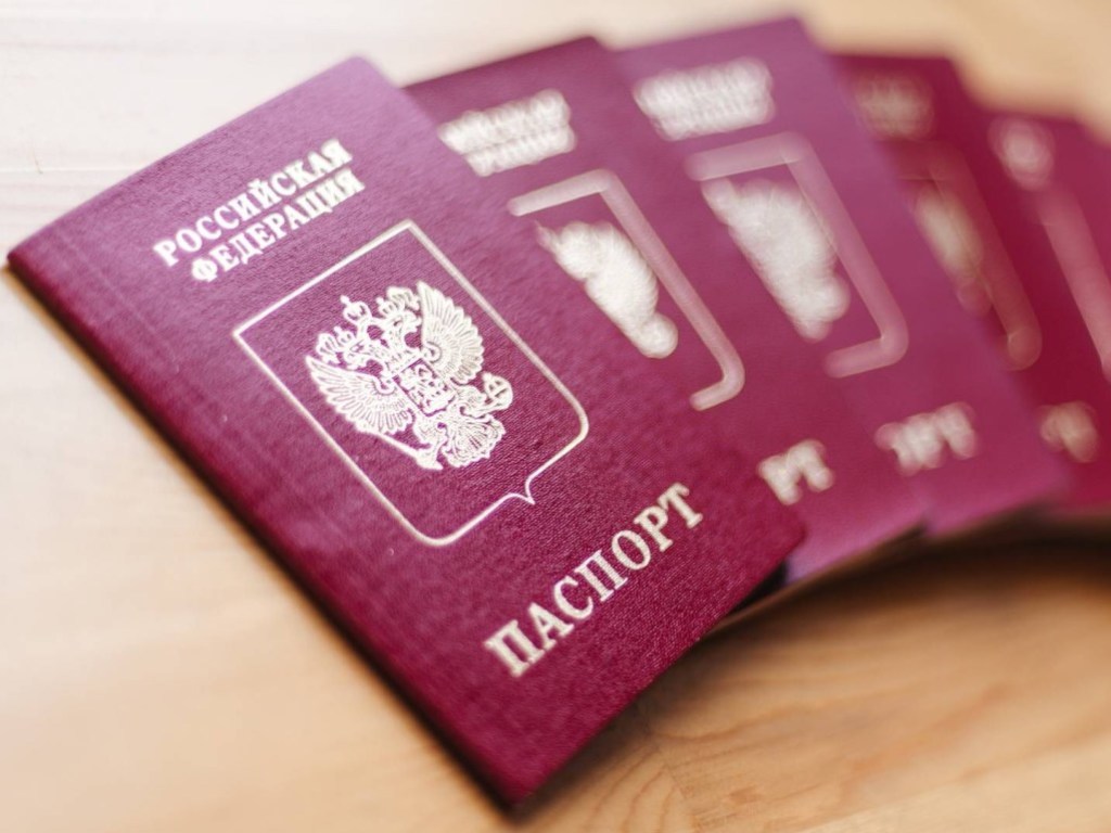 Раздача паспортов на Донбассе может быть сигналом окончательного отказа от консенсуса 1991 года &#8212; политолог