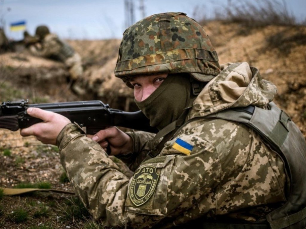 Сутки в ООС на Донбассе: 11 обстрелов, потерь нет