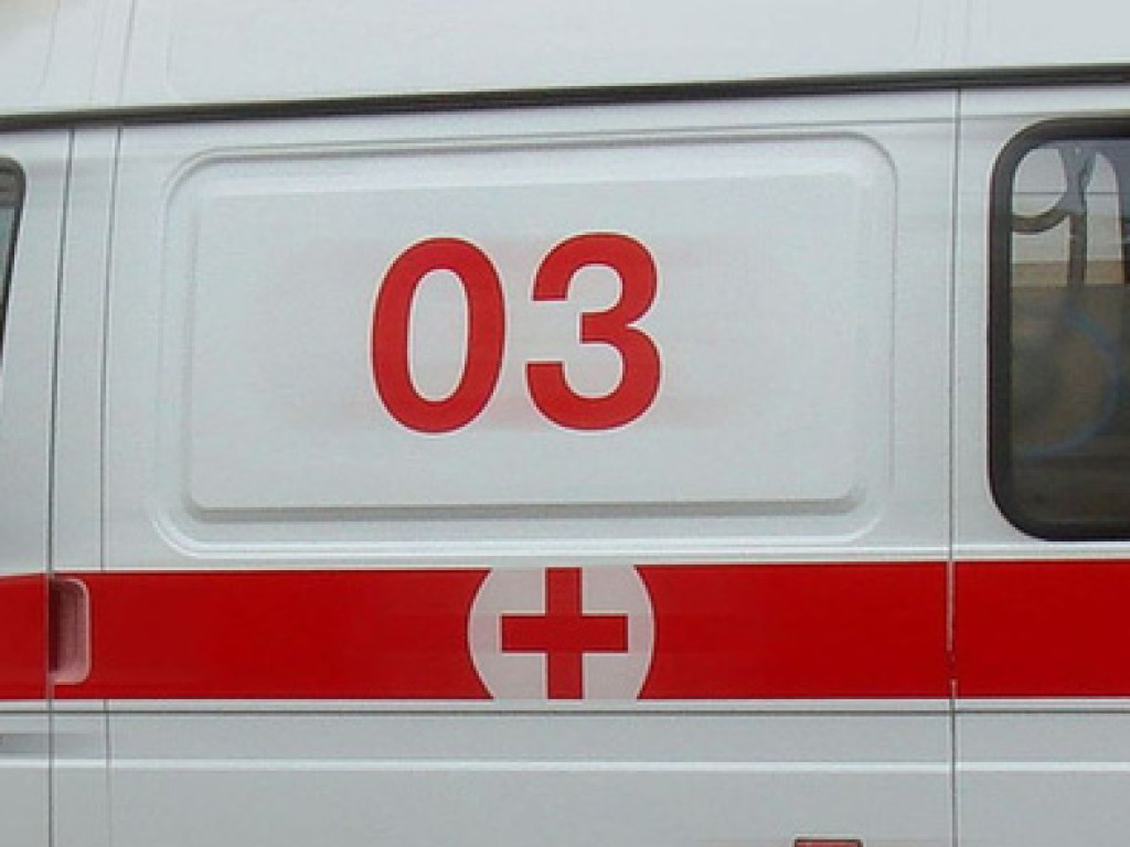 В Мелитополе диспетчер скорой помощи отказалась спасать девушку без сознания