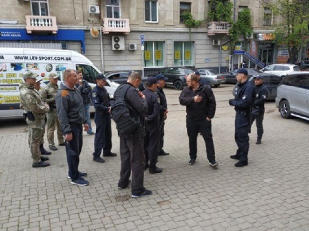 В Николаеве планировали метнуть гранату в акцию 9 мая (ФОТО, ВИДЕО)