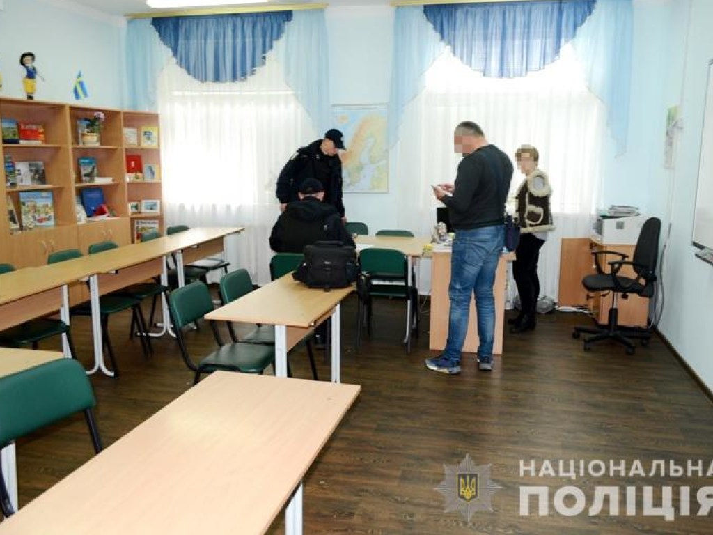 В Киеве рецидивист прикинулся отцом ученика и ограбил учительницу (ФОТО)