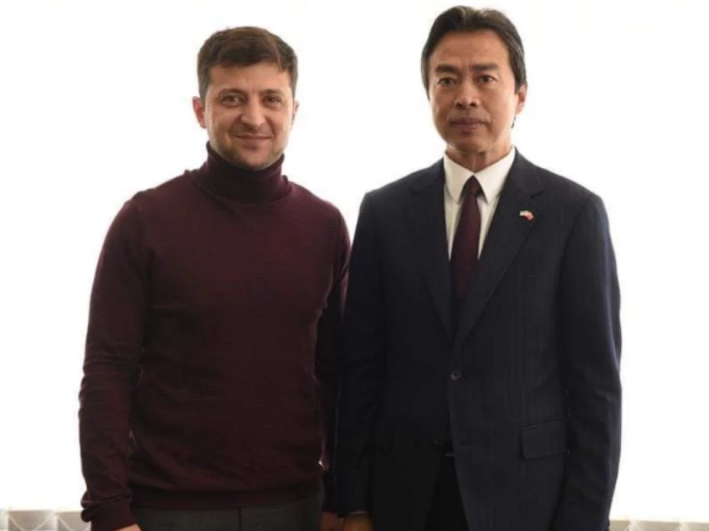Зеленский встретился с послом Китая в Украине (ФОТО)