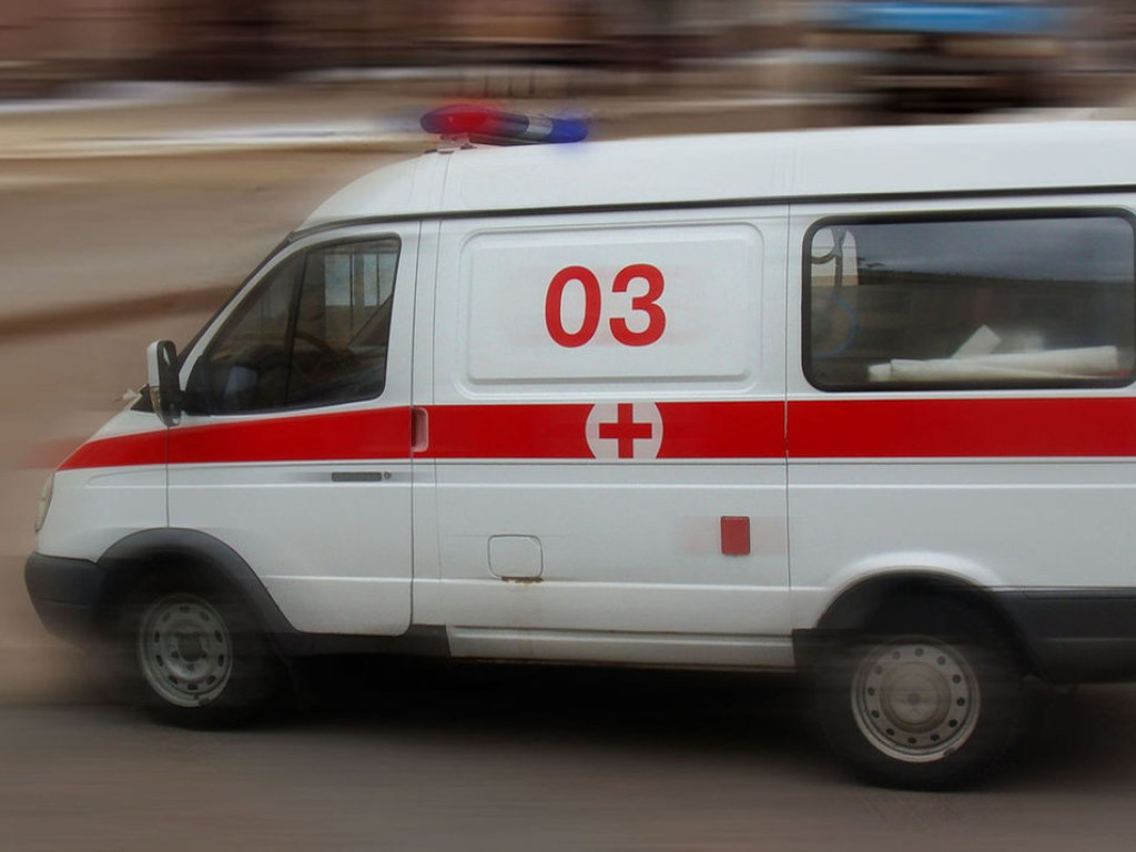 В Киеве на Теремках подросток выпал с 16 этажа