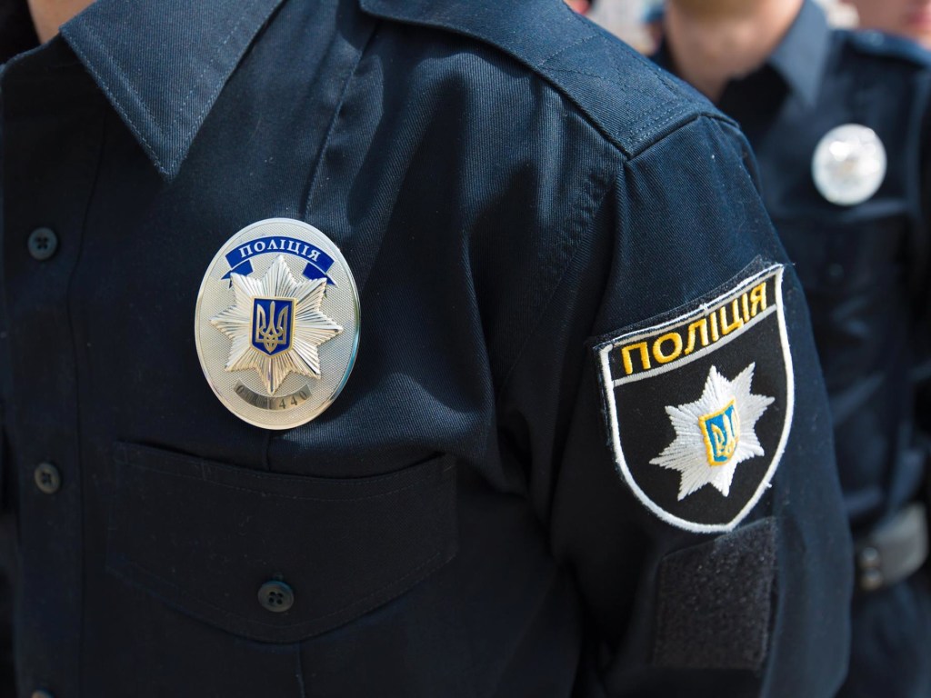 Под Киевом в вагоне электрички нашли труп молодого человека