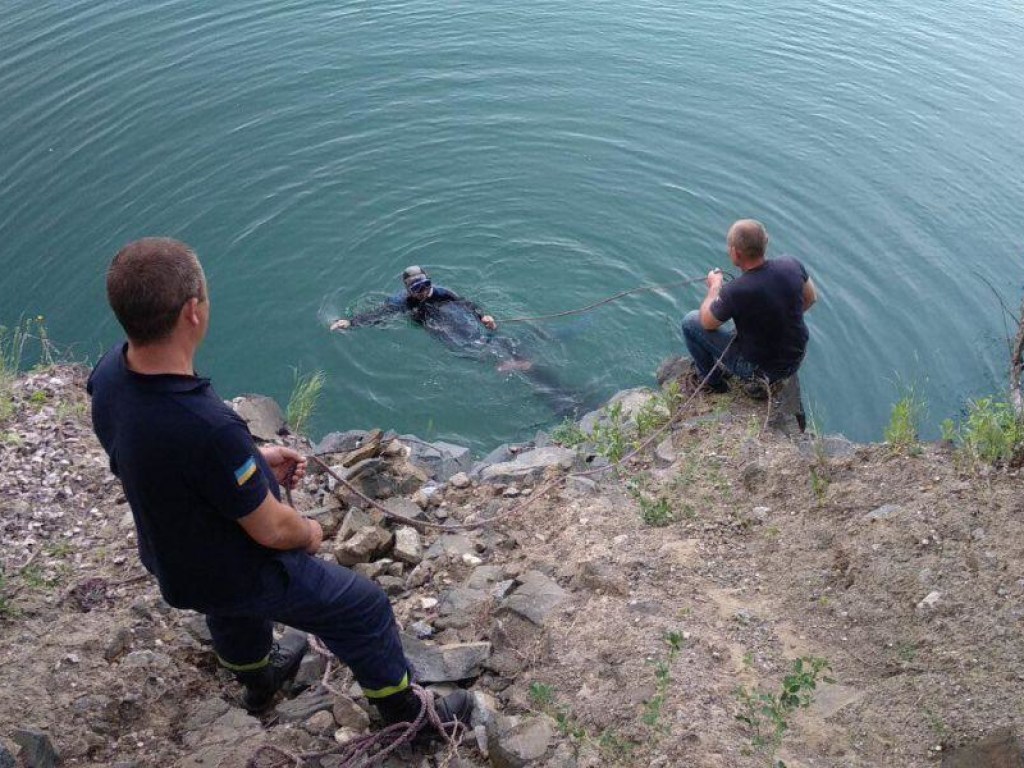 При попытке сделать селфи в Кривом Роге утонул 13-летний подросток