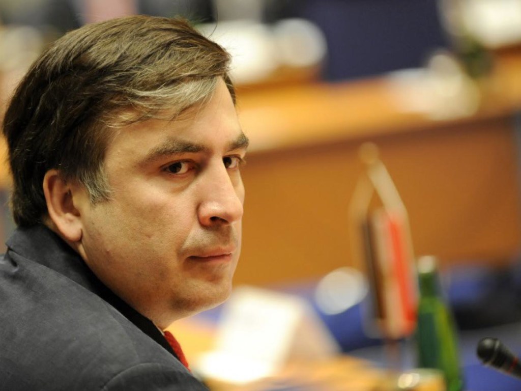 Партия Саакашвили намерена участвовать в досрочных выборах в ВР