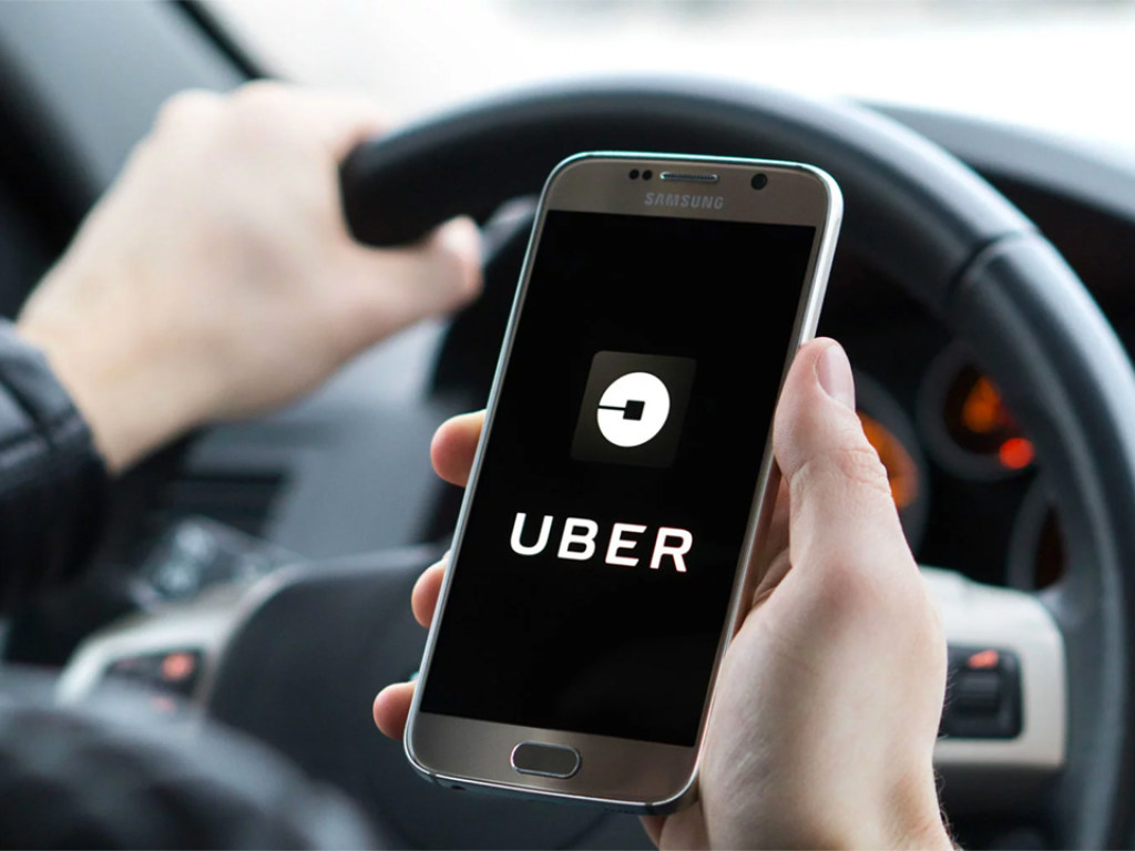 Таксистам Uber разрешат не возить неопрятных пассажиров и хамов