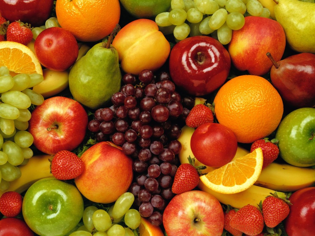Эксперт рассказал, почему импортные фрукты-овощи значительно дороже украинских