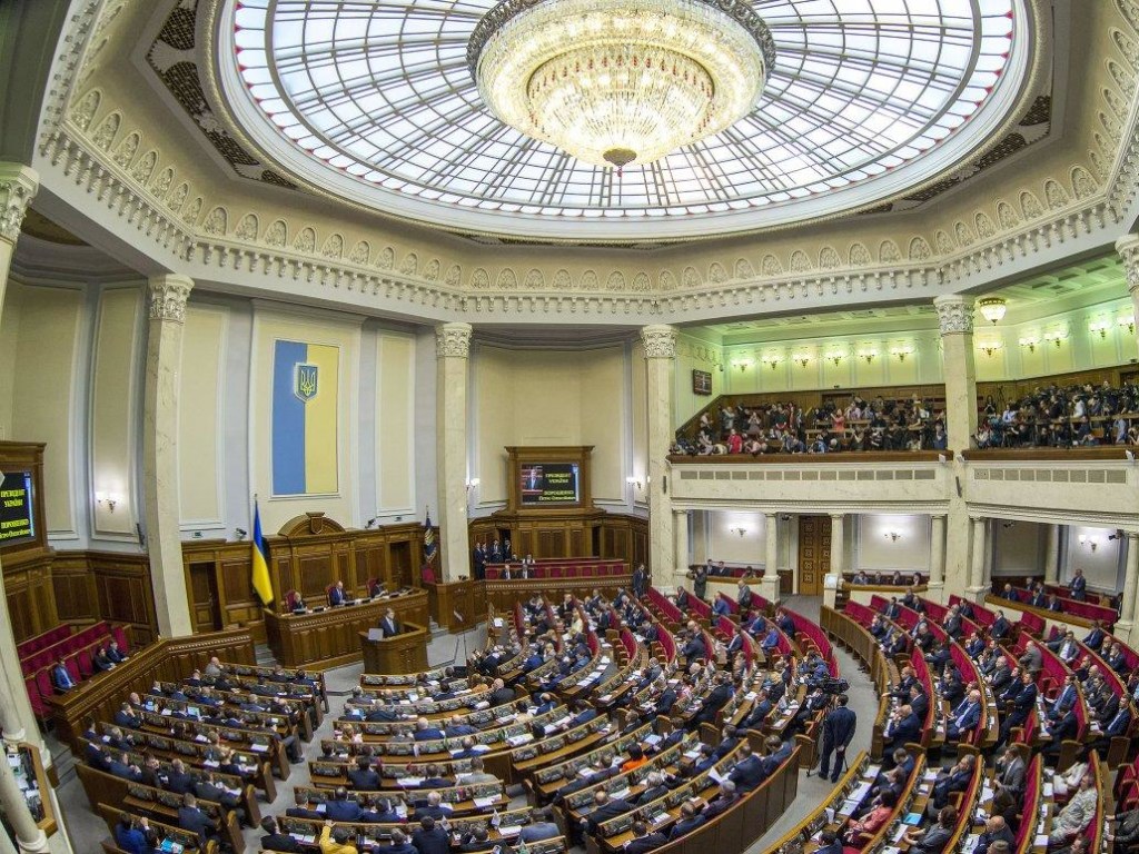 Депутат о принятии избирательного кодекса: сессия Рады может быть продлена