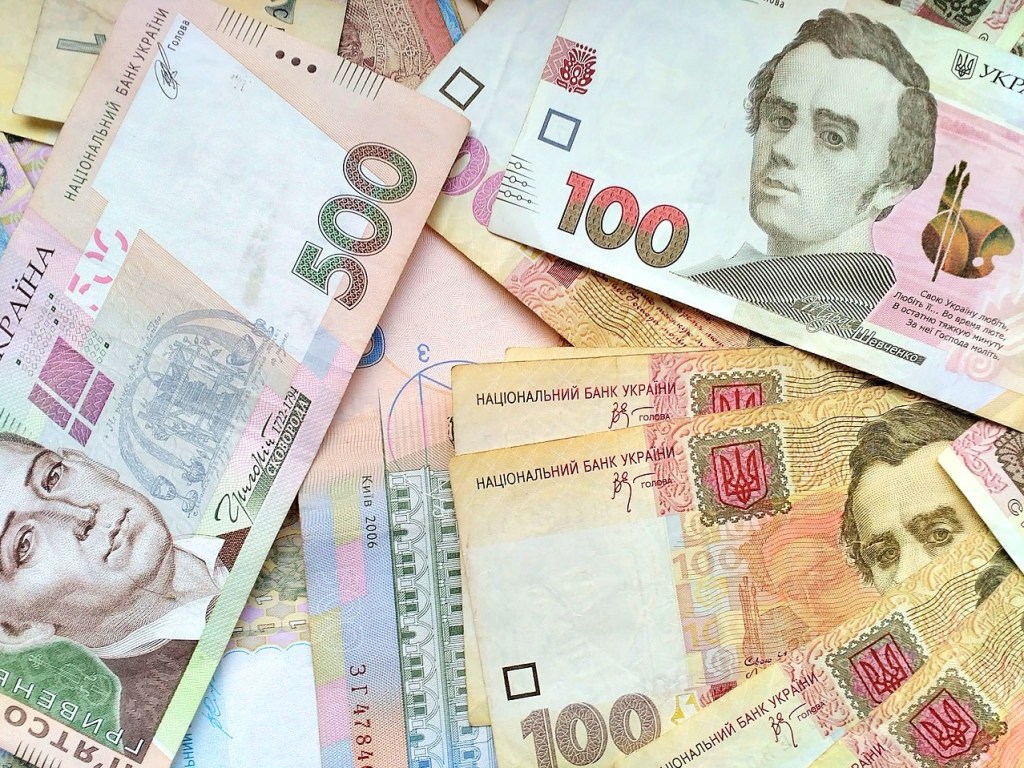 Остаток средств на казначейском счету Украины снизился на 20%