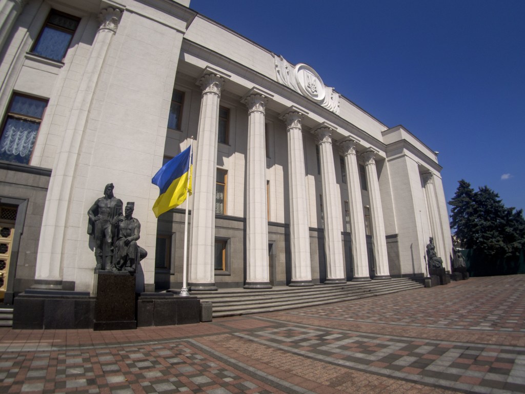 Рада проигнорировала новый законопроект Зеленского о незаконном обогащении
