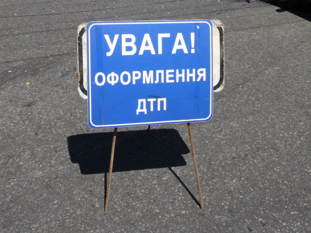 В Мелитополе дорогу не поделили «ВАЗ» и иномарка (ФОТО)