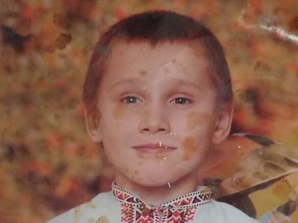 Ушел и не вернулся: под Киевом неделю разыскивают 11-летнего мальчика (ФОТО)