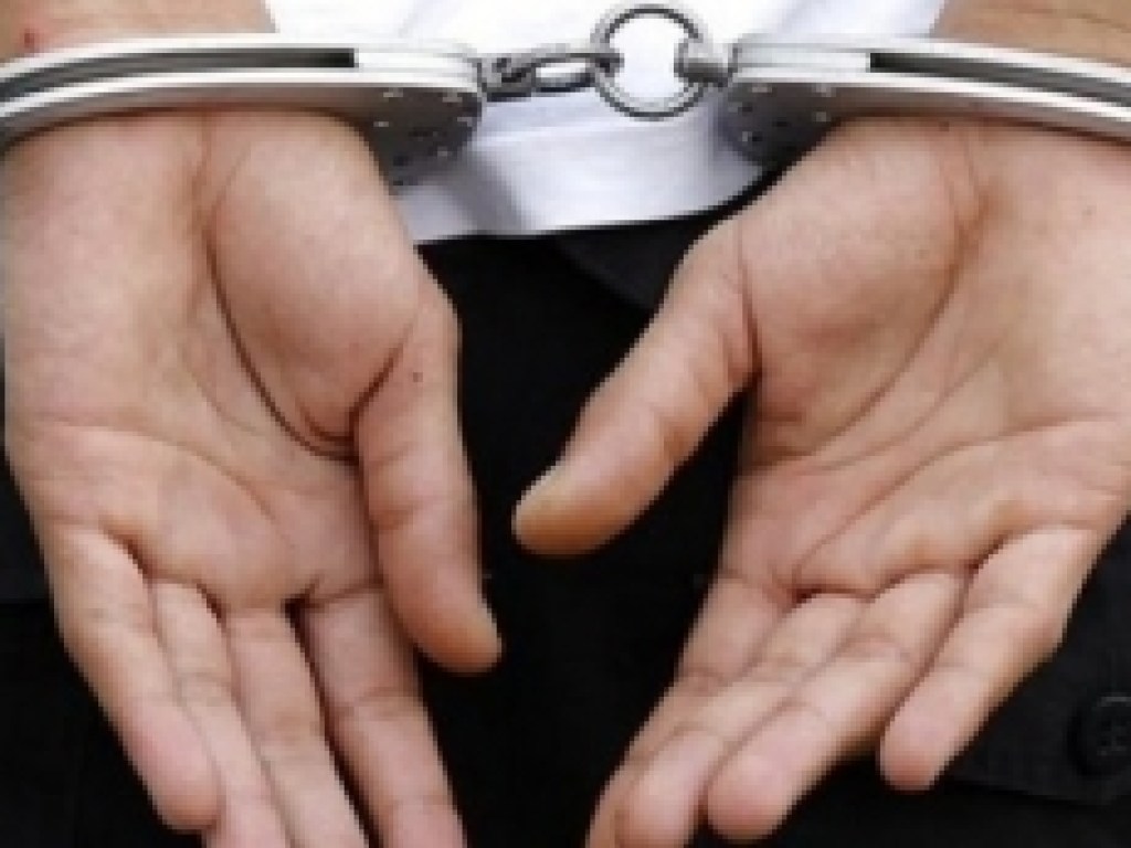 В Запорожье задержали мужчину, укравшего у ребенка телефон