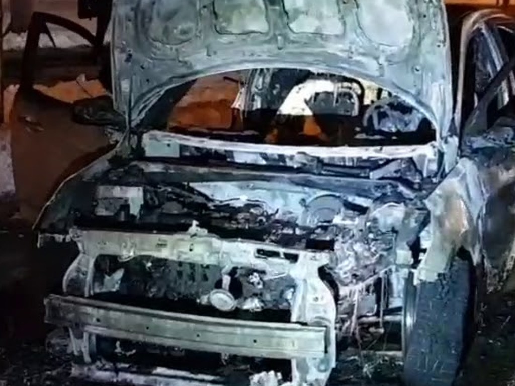 В Винницкой области взорвался автомобиль депутата – полиция