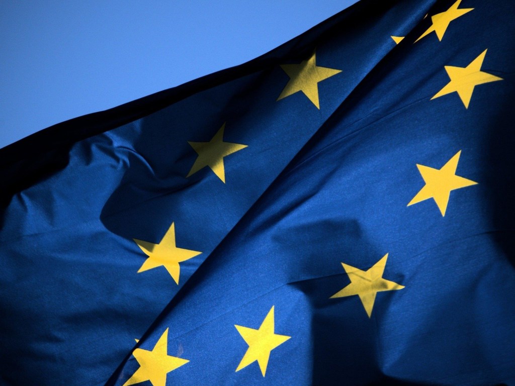 В ЕС обязуют все электрокары издавать искусственный шум