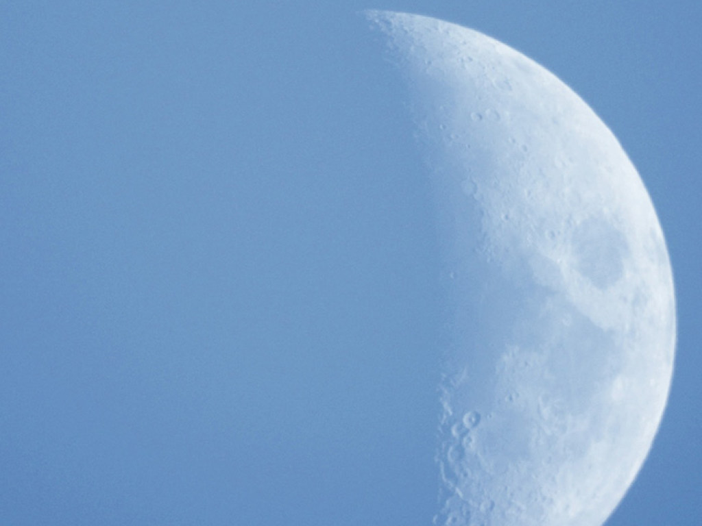 «В 5 раз больше Гавайев»: ученые обнаружили на Луне металлическую аномалию (ФОТО)  