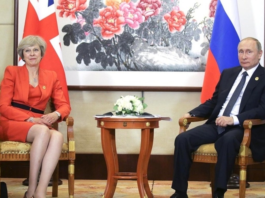 От встречи Путина с Мэй не следует ожидать потепления во взаимоотношениях Москвы и Лондона – эксперт