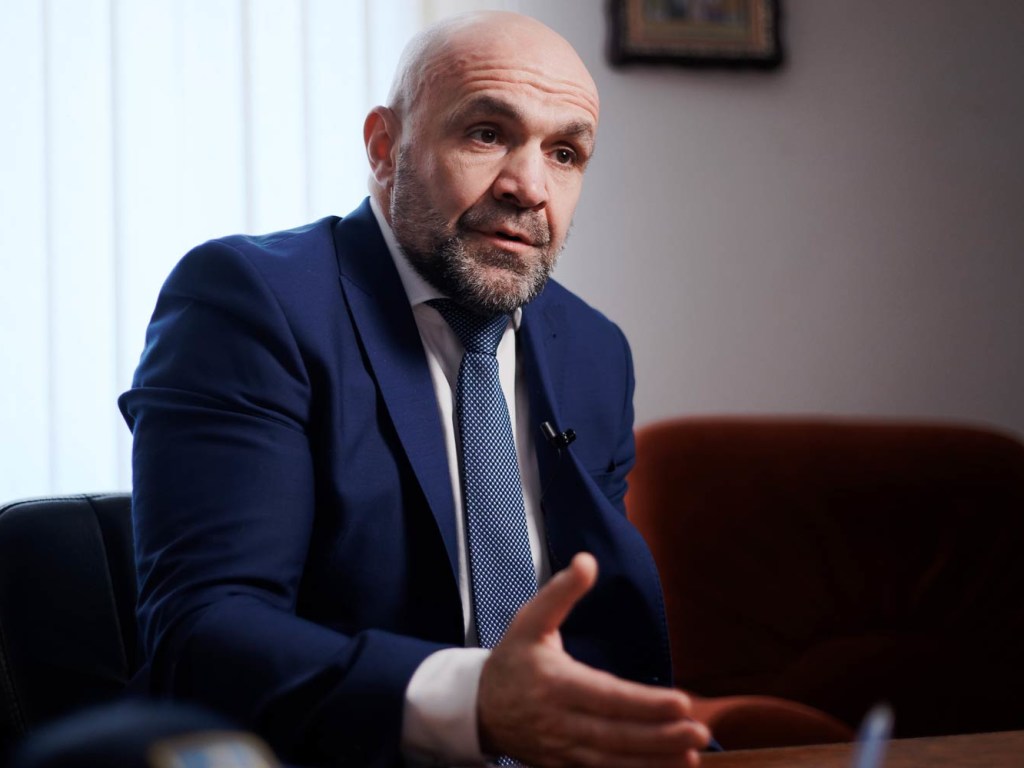«Обвинения мне придумали порошенковские прокуроры»: Мангер обратился к Зеленскому