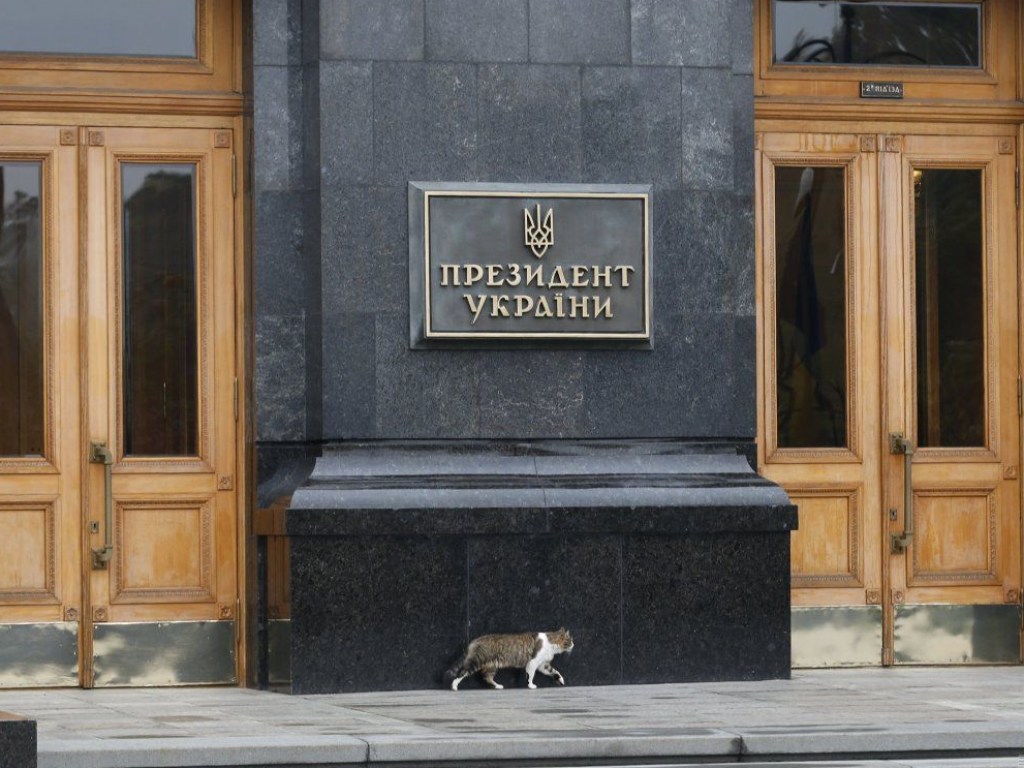  Из АП в «Офис Президента»: Реален ли переезд Зеленского с Банковой в Украинский дом