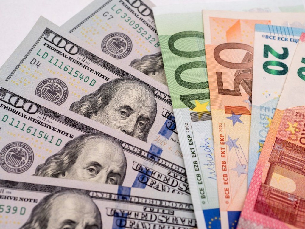 Отмена обязательной продажи валютной выручки улучшит восприятие Украины западными партнерами &#8212; экономист