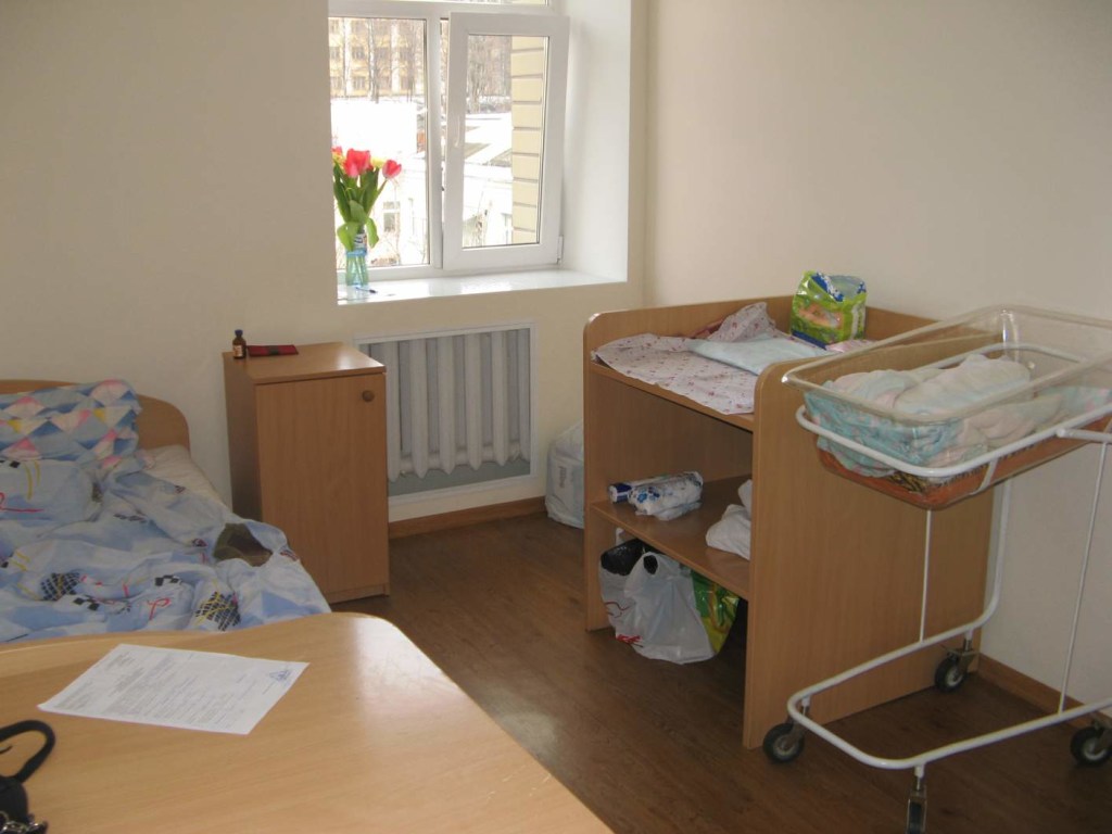 Скандал в роддоме под Харьковом: врачей обвиняют в смерти младенца
