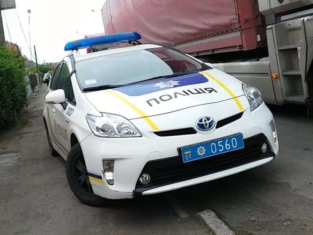 Похищено 300 тысяч гривен: Во Львове ограбили инкассаторский автомобиль