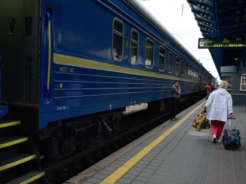 За 5 месяцев &#8212; 117,7 миллиона: Самым прибыльным для «Укрзализныци» стал поезд «Киев-Москва» (ФОТО)