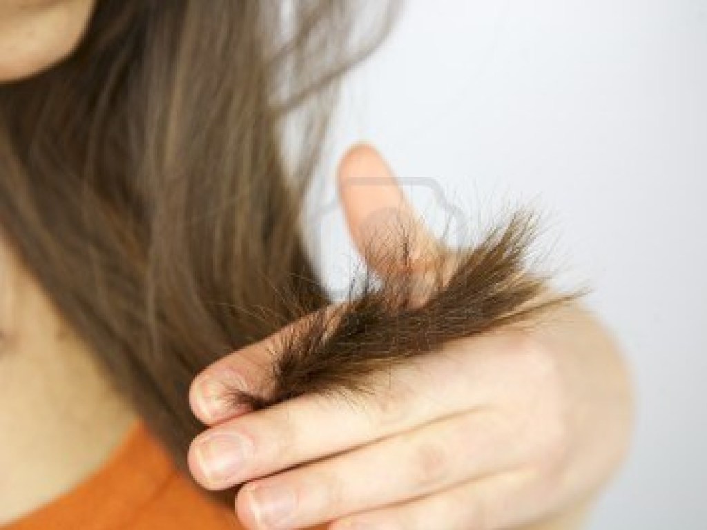 Как навсегда избавиться от секущихся кончиков  волос: мастера раскрыли секреты