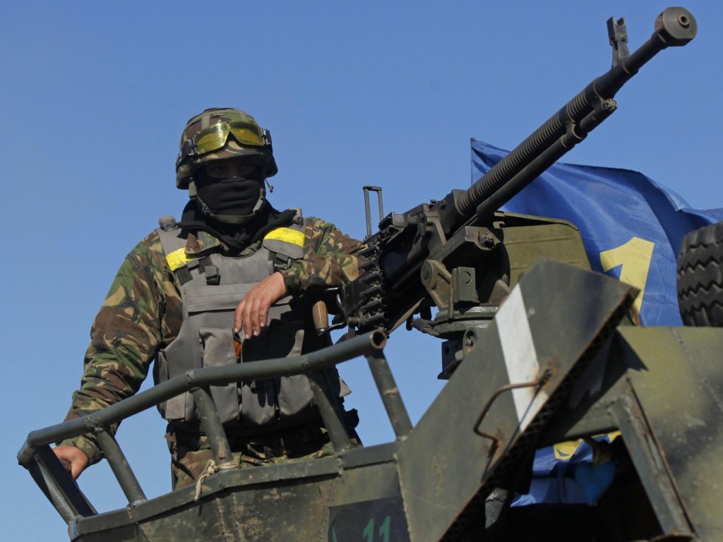 За день на Донбассе позиции ВСУ обстреляли 6 раз: ранены двое военных