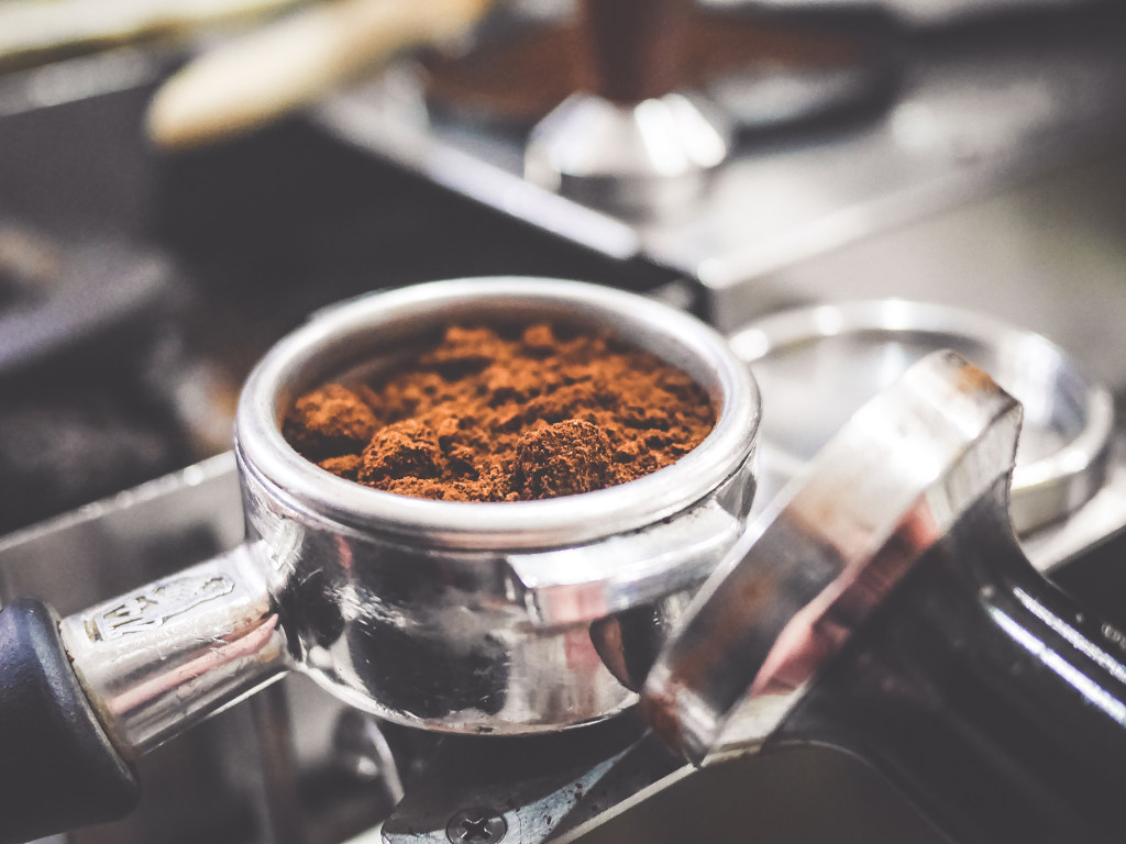 Особенный кофе поможет при повышенном давлении: секрет употребления раскрыли диетологи