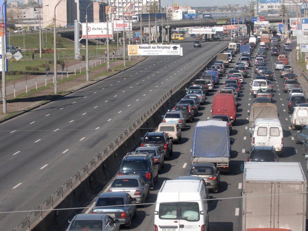 В Киеве взялись за капремонт проспекта Бандеры: что нужно знать водителям