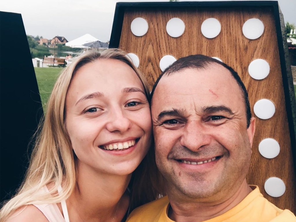 Виктор Павлик женился на 25-летней любовнице: опубликованы первые фото