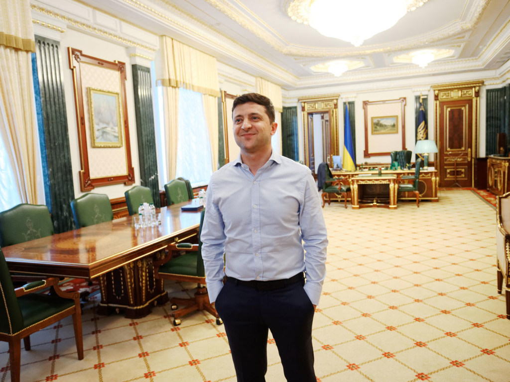 «Нужно принять 3 законопроекта»: У Зеленского прокомментировали вероятность заседания Рады 18 июля