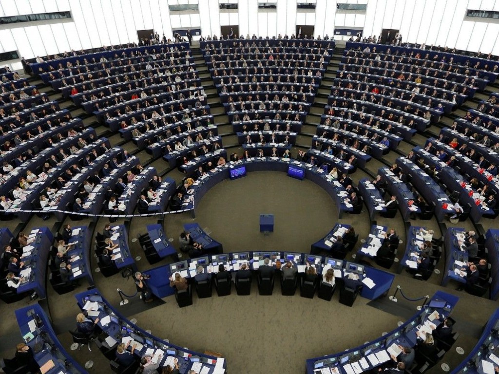 В Европарламенте призвали РФ освободить всех украинских заключенных
