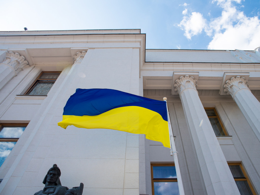 Итоги парламентских выборов: украинцы проголосовали за новые лица – эксперт