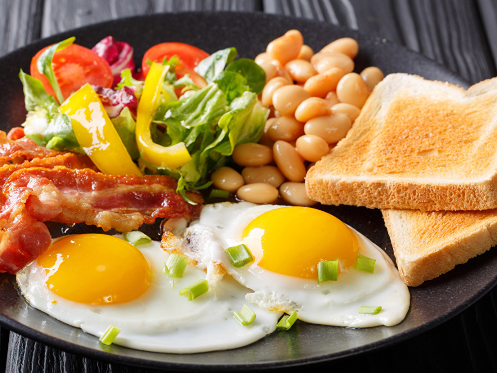Пропуск завтрака приводит к повышению риска ожирения 