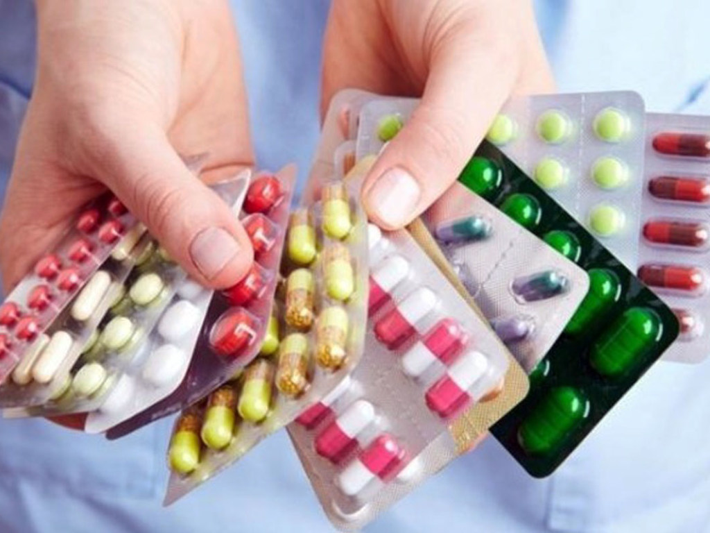 С сентября украинцы смогут с помощью смартфонов проверить качество лекарств