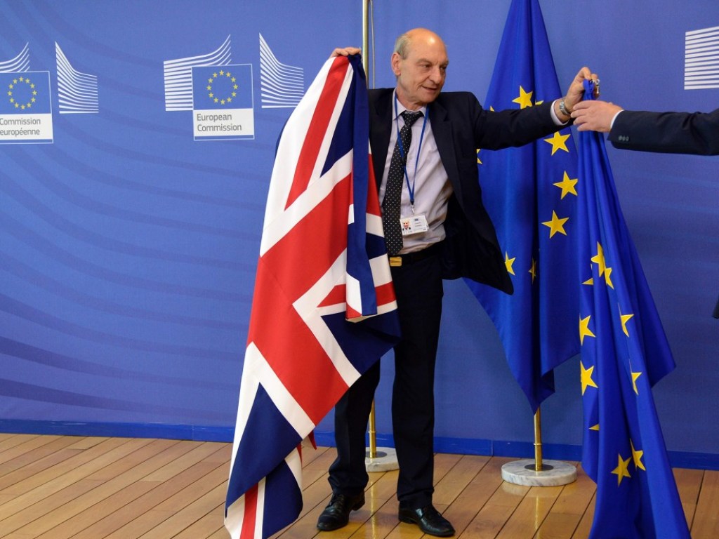 «Жесткий» Brexit и дружба с Россией: чем ознаменуется деятельность нового британского  премьера