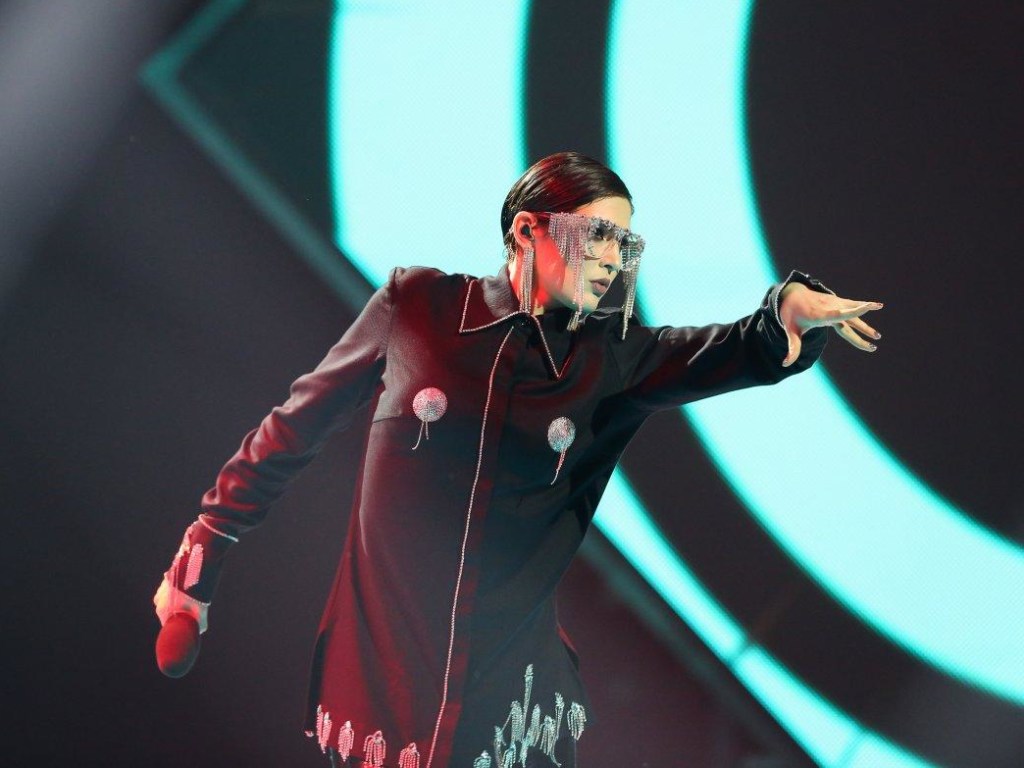 Скандальная МARUV выступила с победительницей Евровидения в Москве (ФОТО)