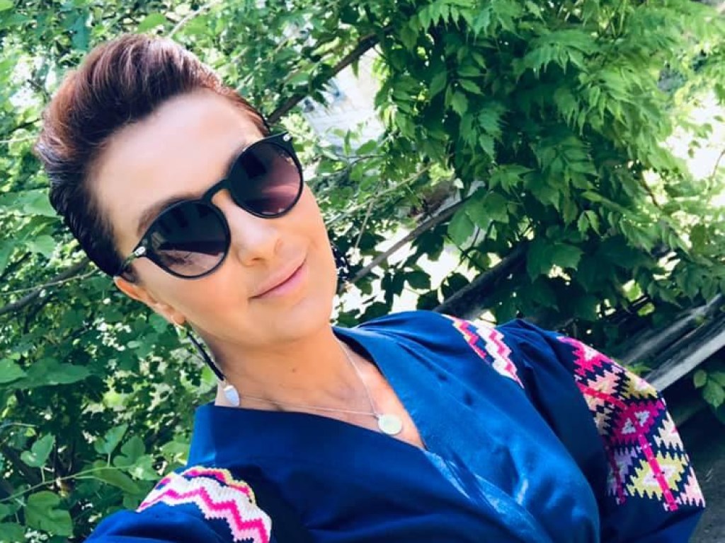 Телеведущая Снежана Егорова собралась замуж